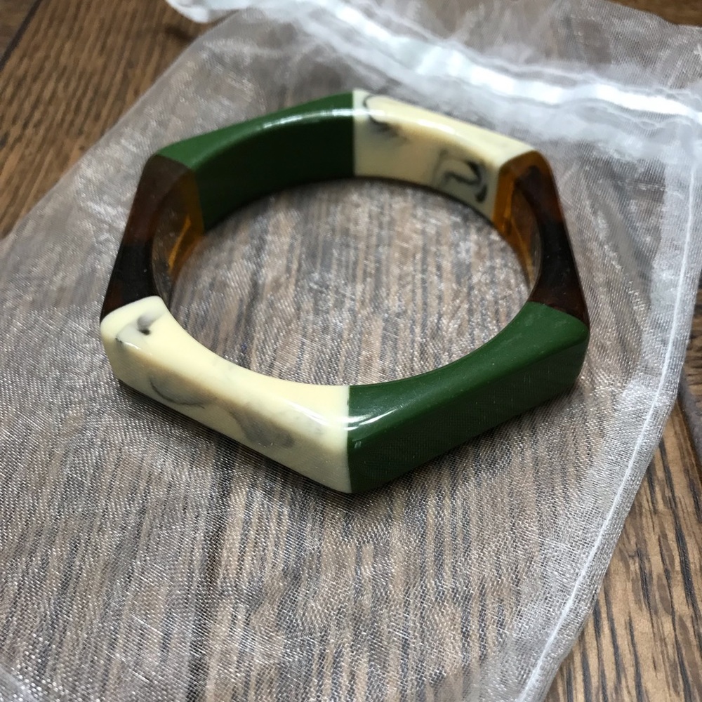 Plunder bracelet